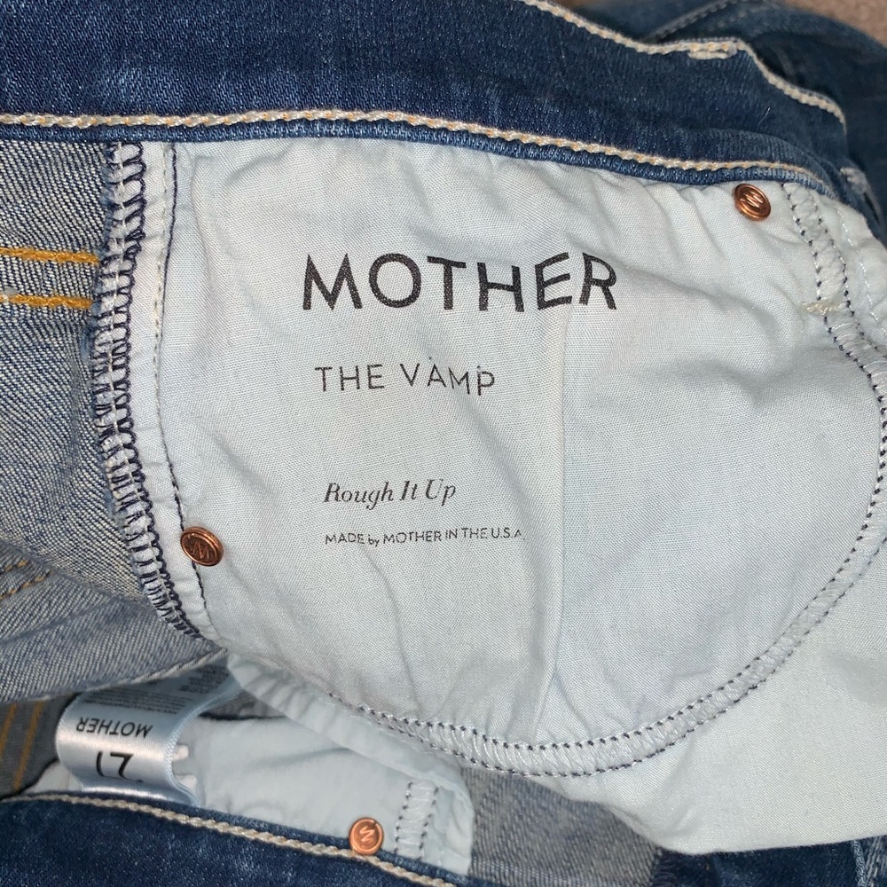 MOTHER jeans: The Vamp in Rough it Up - Picture 5 of 6